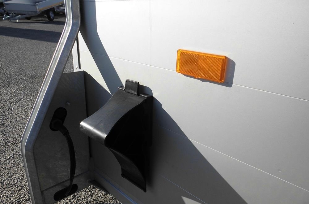 Remorque Fourgon EN Aluminium + Porte LatÉrale Debon C700 Roadster - Ptac : 2600 Kg - 376X179XH200 Cm – Image 9