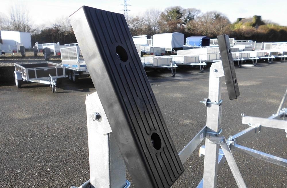 Porte Voilier Galaxy - G1000 / GS13V - Ptac : 1350KG - 1 Essieu – Image 5