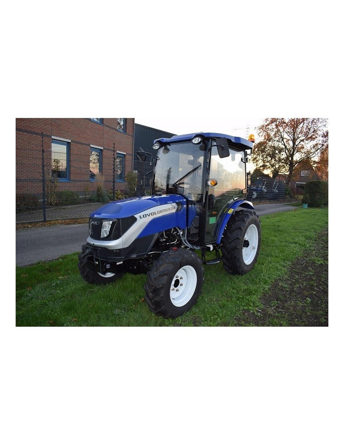 Tracteur Lovol M254C Cabine – Image 4