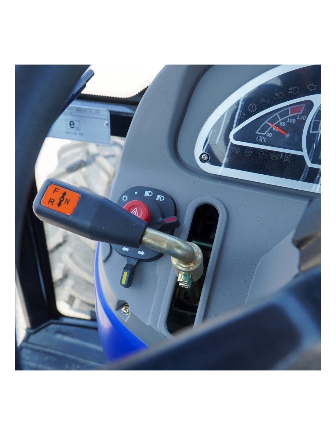 Tracteur Lovol M404C Cabine – Image 15