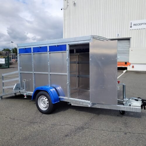 Remorque BÉtaillere – Lider – un Essieu FreinÉ 1350 Kg – 250 X 125 X 155 Cm