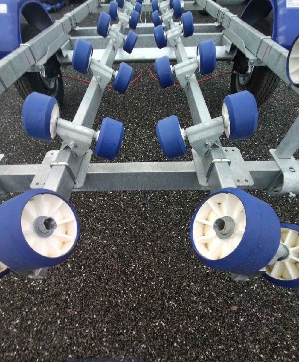 Porte Bateau Multi-rouleaux Galaxy - GS18 / G1340 - Ptac : 1800KG - 1 Essieu – Image 2