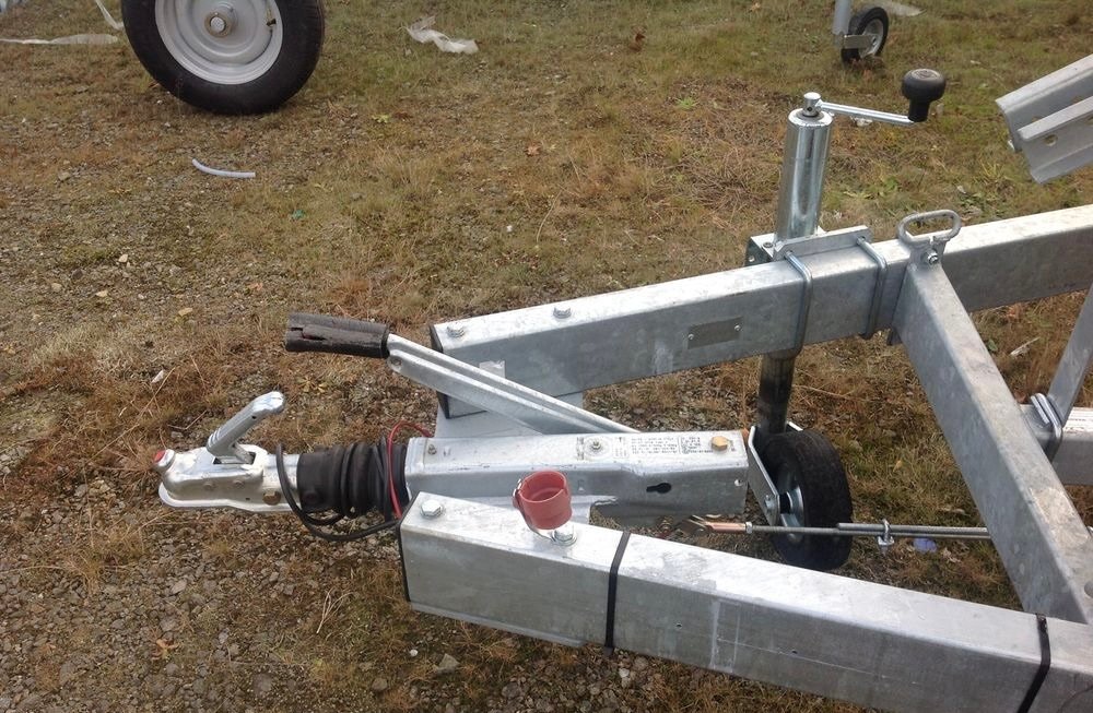 Porte Bateau Multi-rouleaux Galaxy - GD09 / G1382 -ptac : 1800KG - 2 Essieux – Image 2