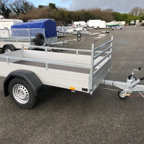 Remorque Freinee Aluminium – Mcalupro – DV135 – 1 Essieu FreinÉ – Ptac : 1350 Kg – 255 X 133 Cm