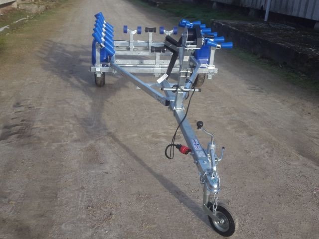 Porte-bateau Pneumatique Multirouleaux - SW345 - Ptac : 500KG - 1 Essieu – Image 2