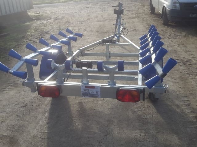 Porte-bateau Pneumatique Multirouleaux - SW345 - Ptac : 500KG - 1 Essieu – Image 3