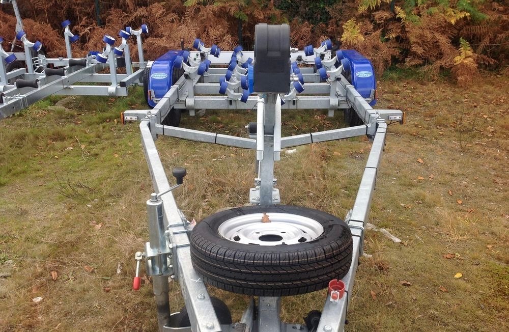 Porte Bateau Multi-rouleaux Galaxy - GD09 / G1382 -ptac : 1800KG - 2 Essieux – Image 8