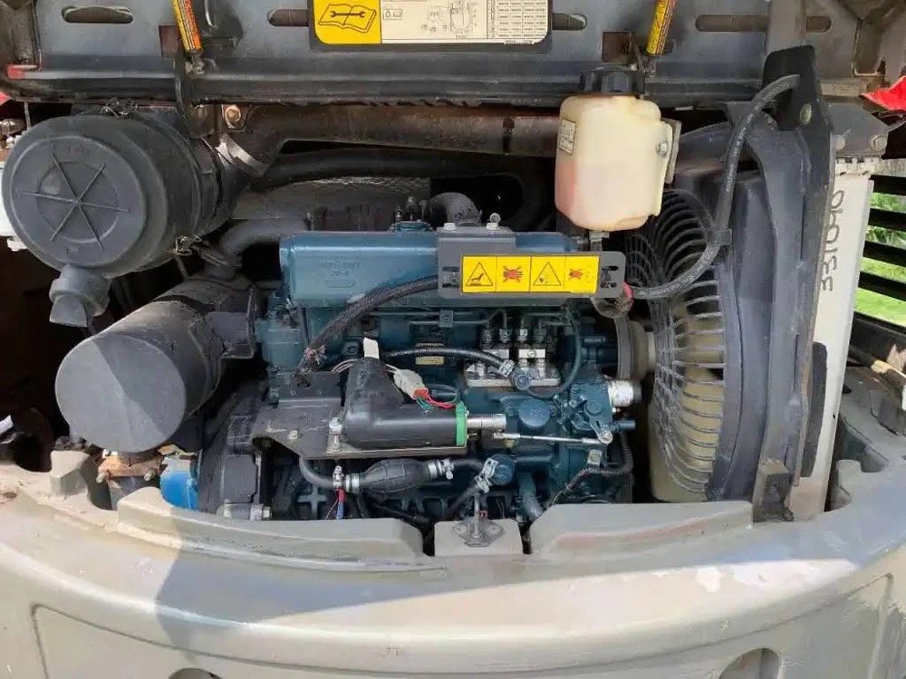 Mini-pelle Bobcat E50 Em 2013 587 Heures – Occasion – Image 4