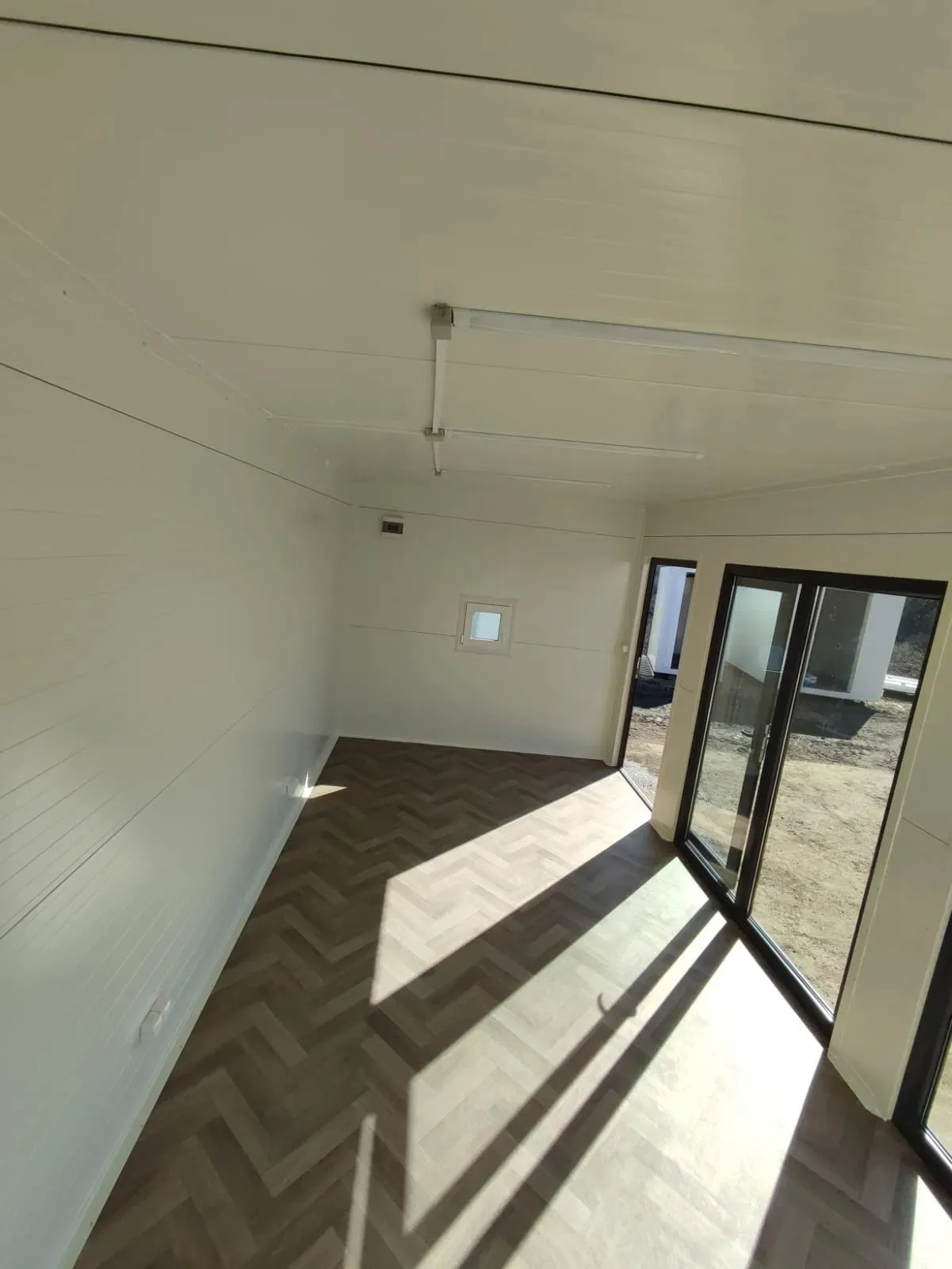 Containers aménagés - Module bureau / habitation 18 m² – Image 4
