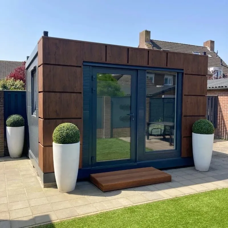 Containers aménagés - Abri de jardin reconditionné 12 m² – Finition bois & anthracite – Image 9
